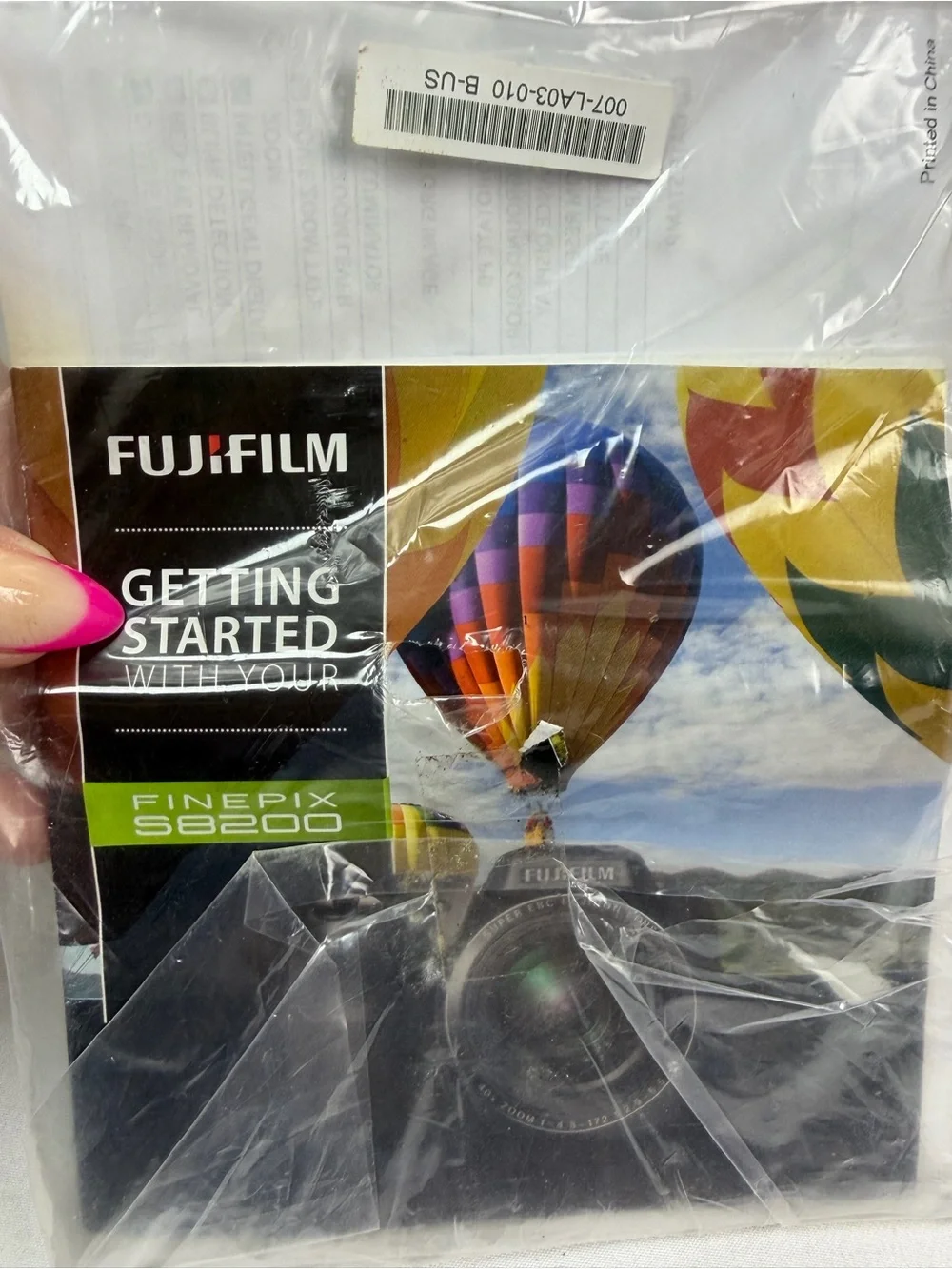 Fujifilm Finepix S8200 Digital Camera, Strap, & Case Not Working Display Or Part